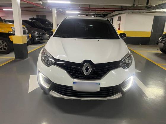 RENAULT CAPTUR 2.0 16V HI-FLEX INTENSE AUTOMÁTICO RENAULT CAPTUR 2.0 16V HI-FLEX INTENSE AUTOMÁTICO